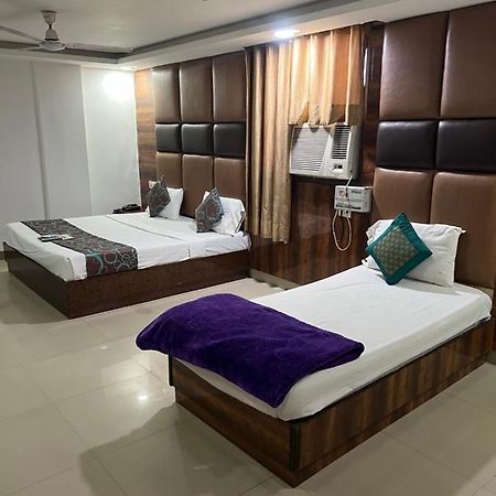 Hotel Le Mount Near Igi Airport New Delhi Eksteriør billede