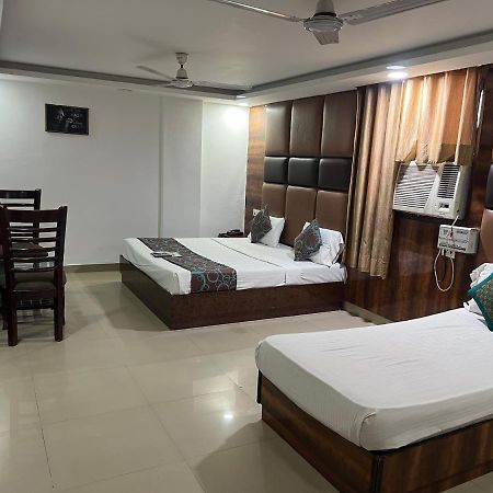 Hotel Le Mount Near Igi Airport New Delhi Eksteriør billede