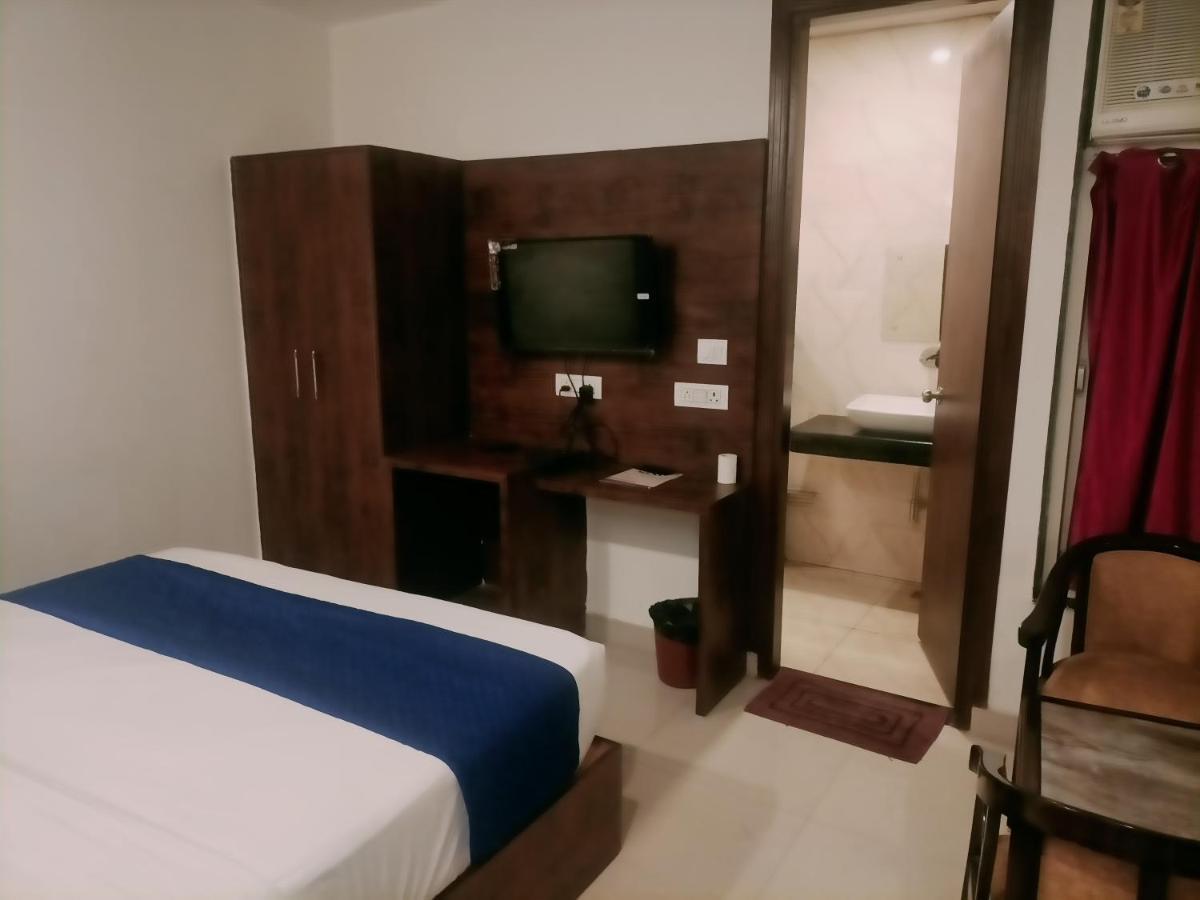 Hotel Le Mount Near Igi Airport New Delhi Eksteriør billede