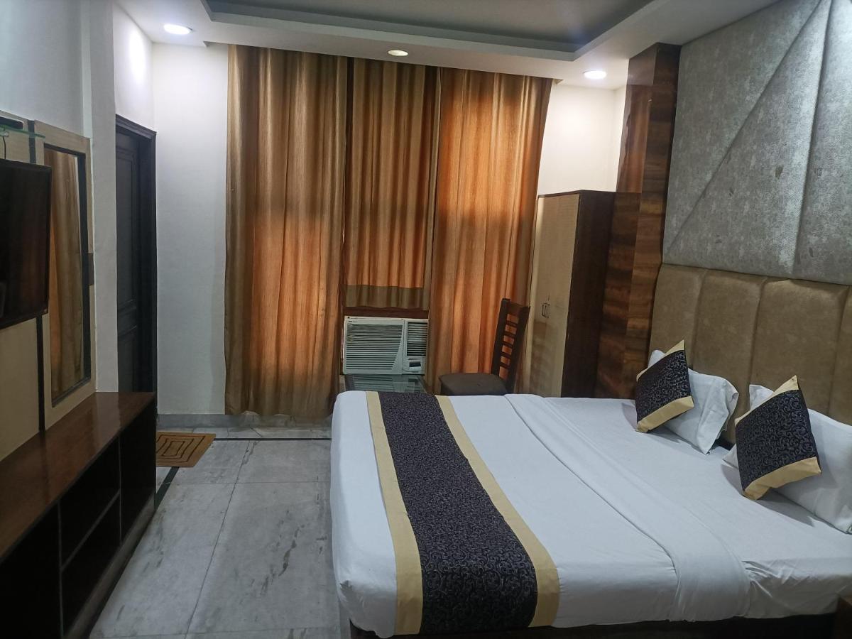 Hotel Le Mount Near Igi Airport New Delhi Eksteriør billede