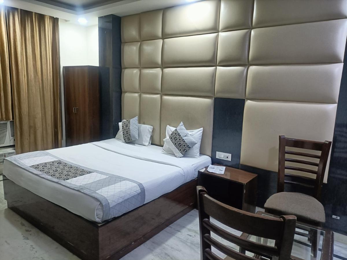 Hotel Le Mount Near Igi Airport New Delhi Eksteriør billede