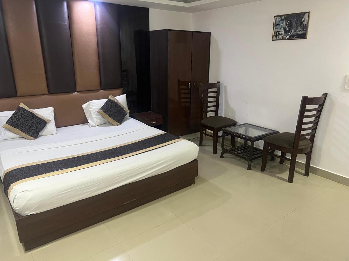 Hotel Le Mount Near Igi Airport New Delhi Eksteriør billede